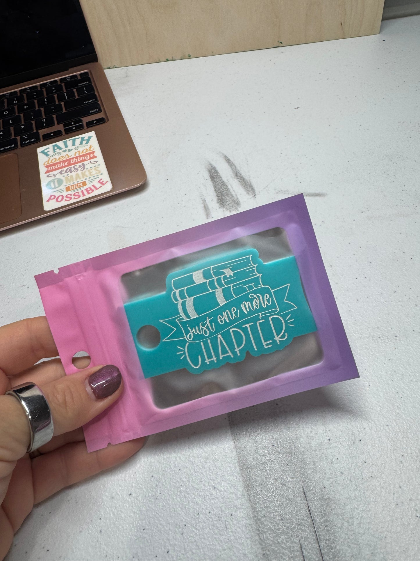 Just one more chapter 40 oz topper