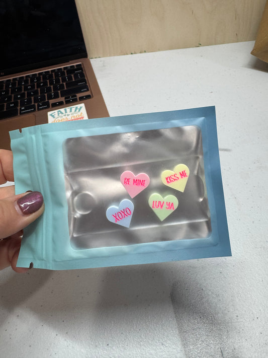 Conversation Hearts 40/30 and 20 oz